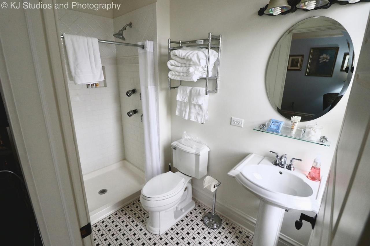 Cherry Tree Inn B&B Woodstock エクステリア 写真